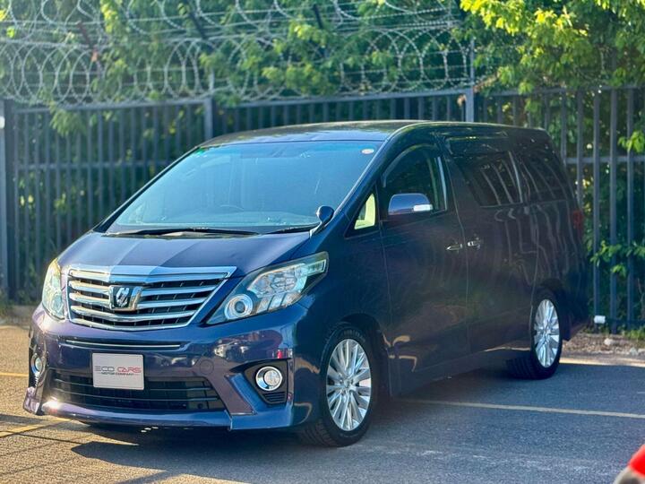 Toyota Alphard S-Package