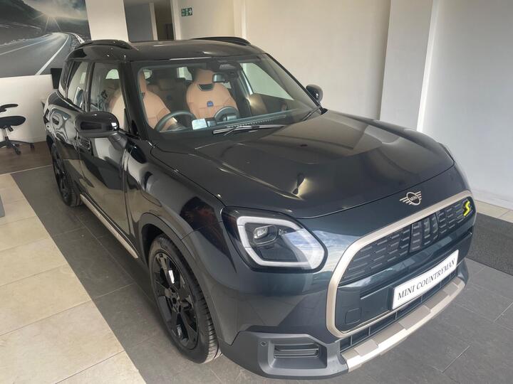 MINI Electric Countryman SE 66.5kWh Exclusive Auto ALL4 5dr