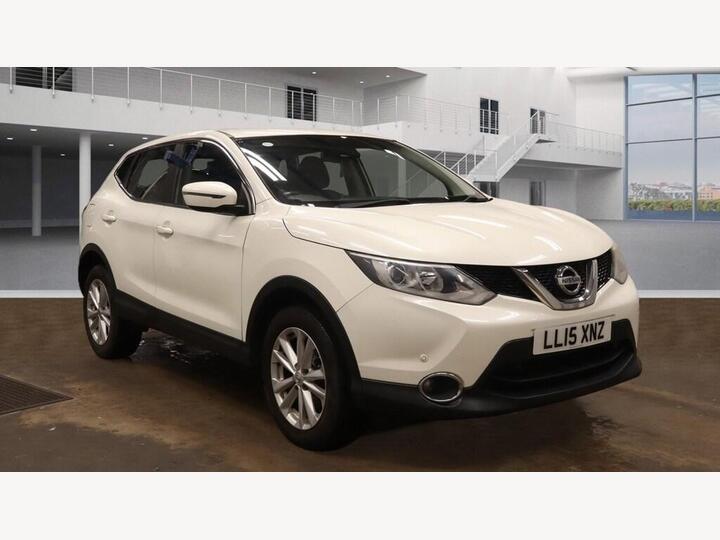 Nissan Qashqai 1.2 DIG-T Acenta Euro 6 (s/s) 5dr Nissan Qashqai 1.2 DIG-T Acenta Euro 6 (s/s) 5dr