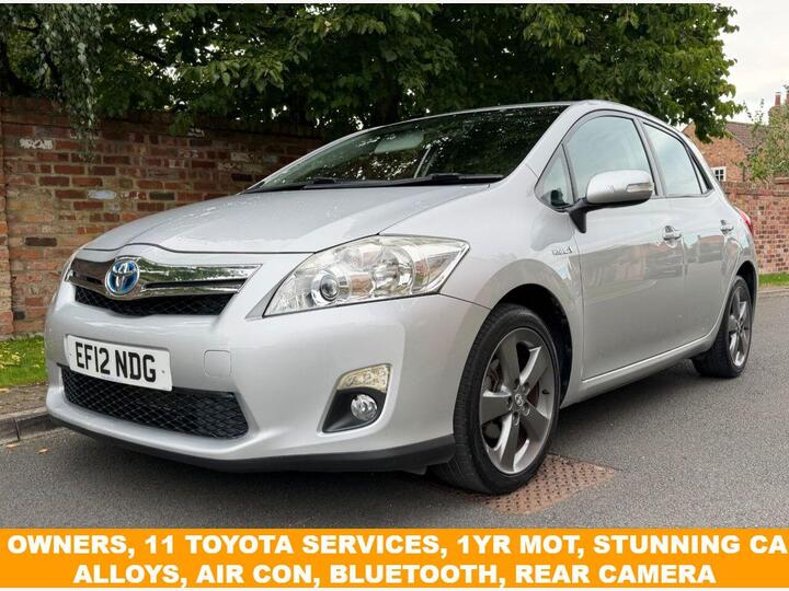 Toyota AURIS 1.8 VVT-h T4 CVT Euro 5 (s/s) 5dr