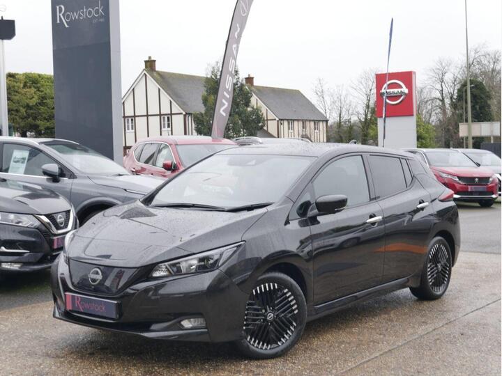 Nissan LEAF 39kWh N-Connecta Auto 5dr