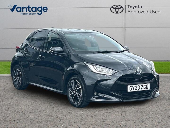 Toyota Yaris 1.5 VVT-h Design E-CVT Euro 6 (s/s) 5dr