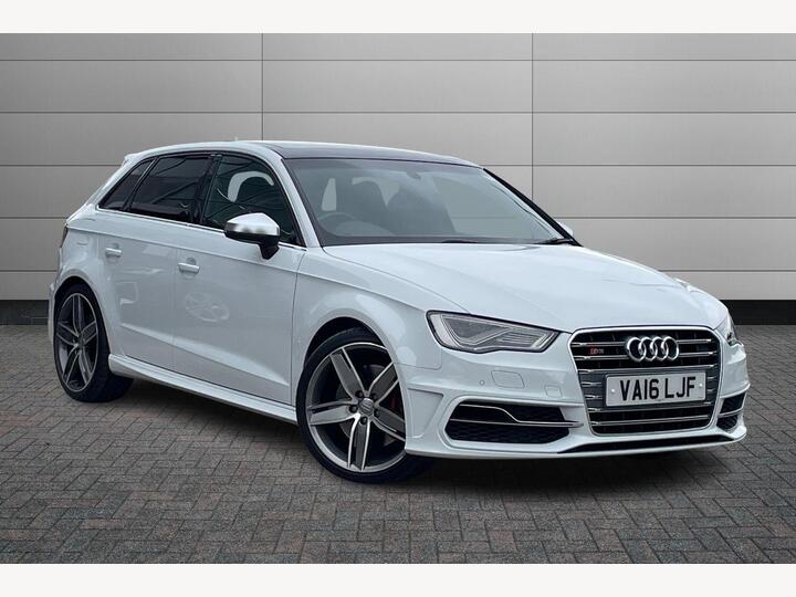 Audi S3 2.0 TFSI Sportback S Tronic Quattro Euro 6 (s/s) 5dr (Nav)