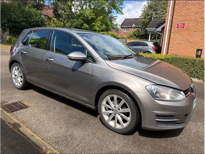 Volkswagen Golf 1.2 TSI BlueMotion Tech S Euro 5 (s/s) 5dr