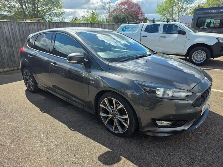 Ford Focus 1.5T EcoBoost ST-Line Auto Euro 6 (s/s) 5dr