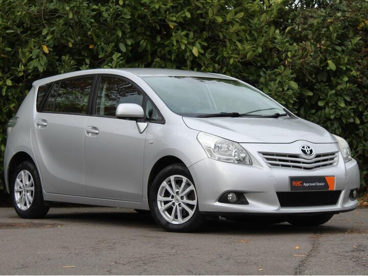 Toyota Verso 2.0 D-4D TR Euro 5 5dr