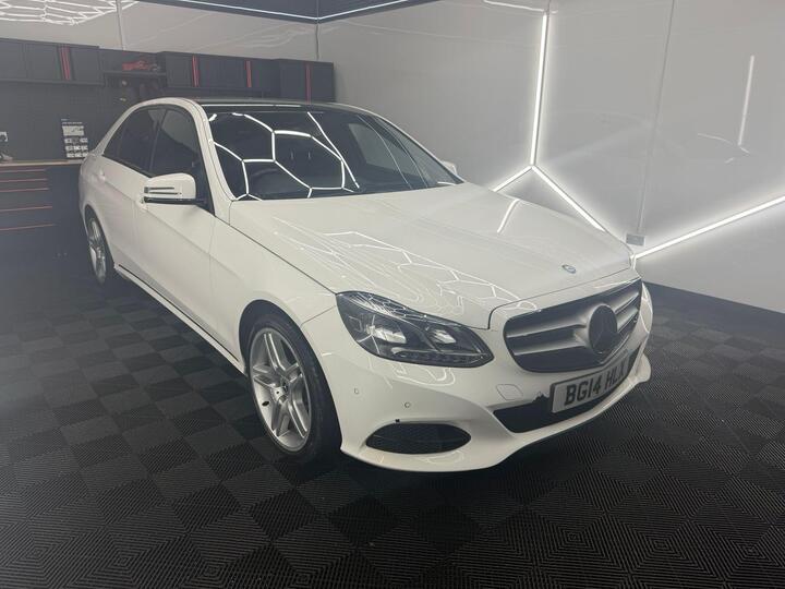 Mercedes-Benz E Class 2.1 E300dh BlueTEC SE G-Tronic+ Euro 5 (s/s) 4dr Mercedes-Benz E Class 2.1 E300dh BlueTEC SE G-Tronic+ Euro 5 (s/s) 4dr