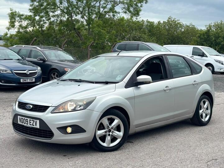 Ford Focus 1.6 Zetec 5dr