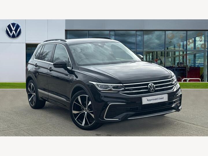 Volkswagen Tiguan 2.0 TDI R-Line DSG Euro 6 (s/s) 5dr