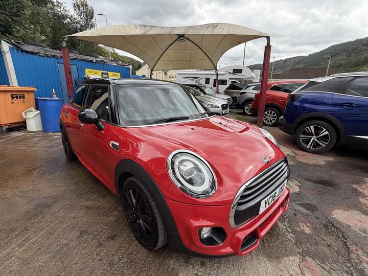 MINI HATCH 1.5 Cooper D Steptronic Euro 6 (s/s) 5dr