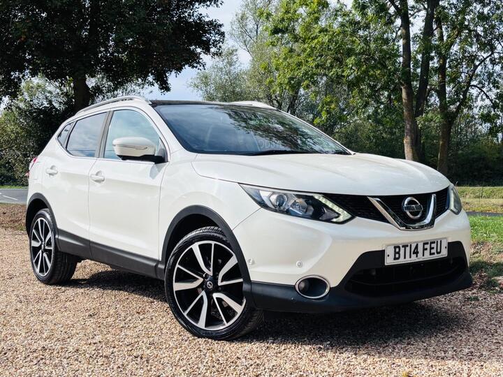 Nissan Qashqai 1.5 DCi Tekna 2WD Euro 5 (s/s) 5dr