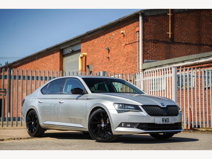Skoda Superb 1.4 TSI ACT SportLine DSG Euro 6 (s/s) 5dr Skoda Superb 1.4 TSI ACT SportLine DSG Euro 6 (s/s) 5dr