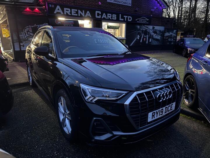 Audi Q3 1.5 TFSI CoD 35 S Line S Tronic Euro 6 (s/s) 5dr