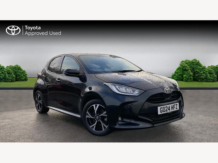 Toyota Yaris 1.5 VVT-h Design E-CVT Euro 6 (s/s) 5dr