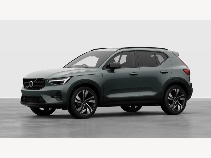 Volvo XC40 2.0 B3 MHEV Ultra Dark DCT Auto Euro 6 (s/s) 5dr