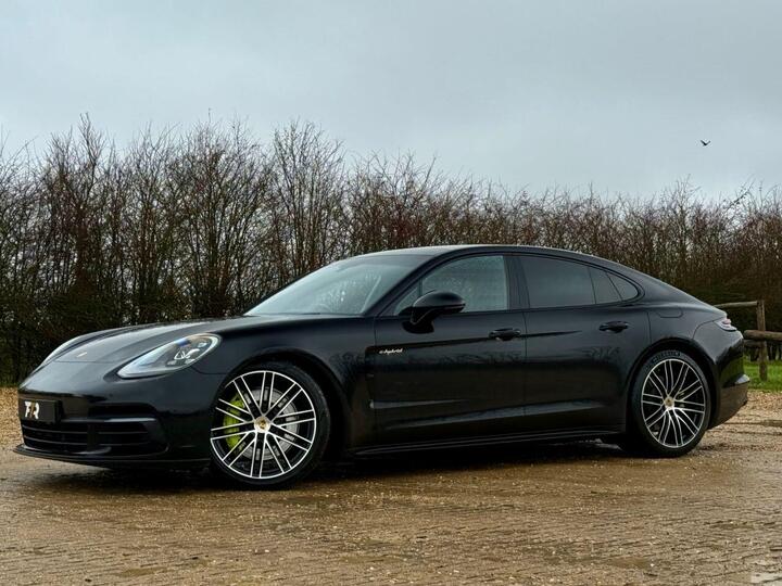 Porsche PANAMERA 2.9 V6 E-Hybrid 14kWh 4 Saloon PDK 4WD Euro 6 (s/s) 5dr