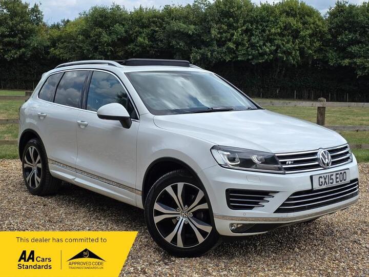 Volkswagen Touareg 3.0 TDI V6 BlueMotion Tech R-Line Tiptronic 4WD Euro 6 (s/s) 5dr