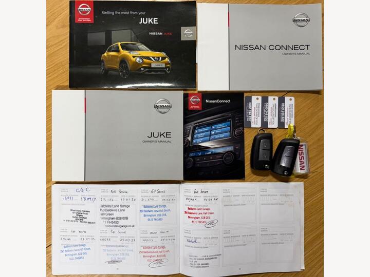 Nissan JUKE 1.2 DIG-T Acenta Premium Euro 6 (s/s) 5dr