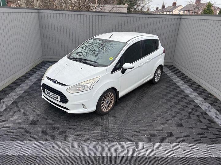 Ford B-MAX 1.0T EcoBoost Titanium Euro 5 (s/s) 5dr