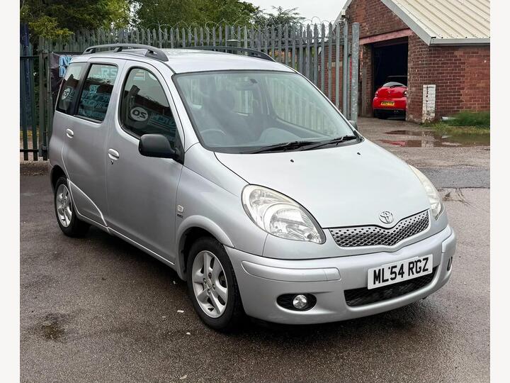 Toyota Yaris Verso 1.3 VVT-i T Spirit 5dr