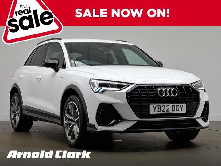 Audi Q3 1.5 TFSI CoD 35 Black Edition S Tronic Euro 6 (s/s) 5dr