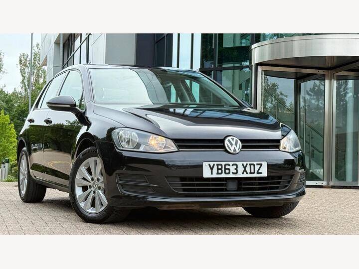 Volkswagen Golf 1.6 TDI BlueMotion Tech SE Euro 5 (s/s) 5dr