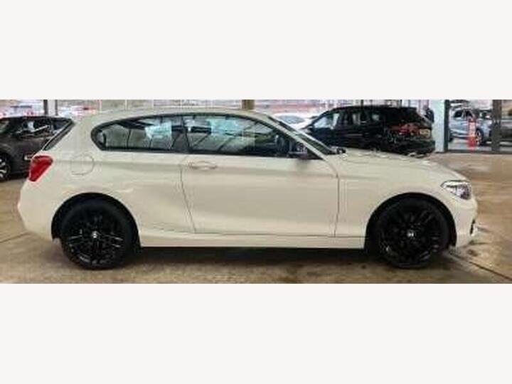 BMW 1 Series 1.5 118i Sport Euro 6 (s/s) 5dr