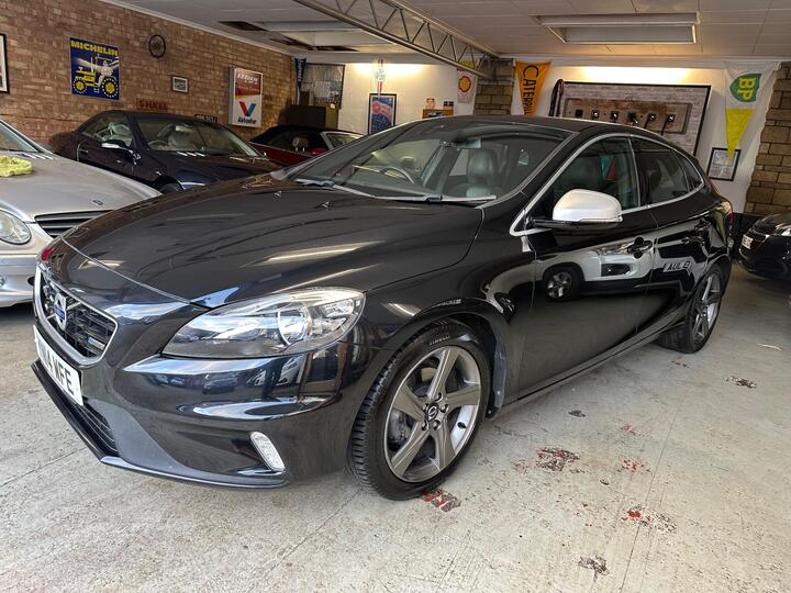 Volvo V40 1.6 D2 R-Design Euro 5 (s/s) 5dr