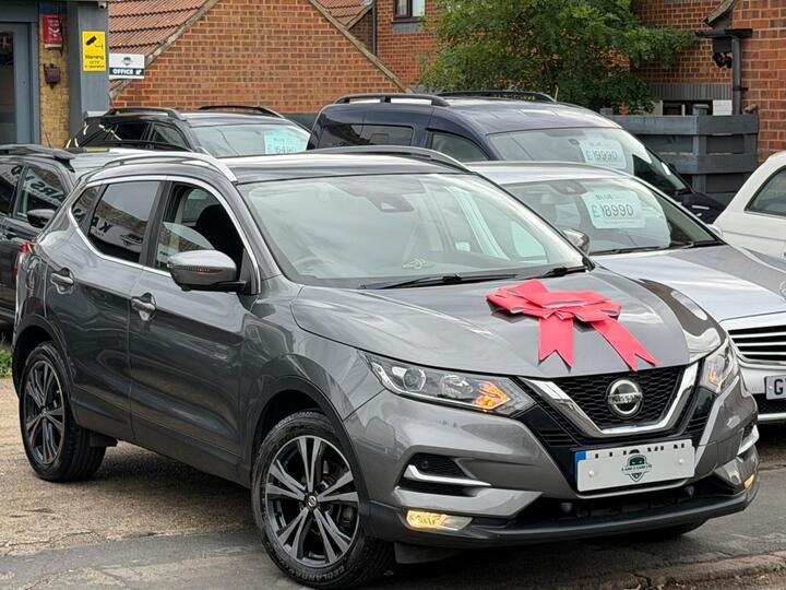 Nissan Qashqai 1.5 DCi N-Connecta Euro 6 (s/s) 5dr