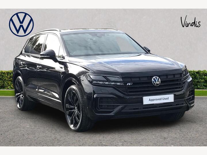Volkswagen Touareg 3.0 TDI V6 Black Edition Tiptronic 4Motion Euro 6 (s/s) 5dr Volkswagen Touareg 3.0 TDI V6 Black Edition Tiptronic 4Motion Euro 6 (s/s) 5dr