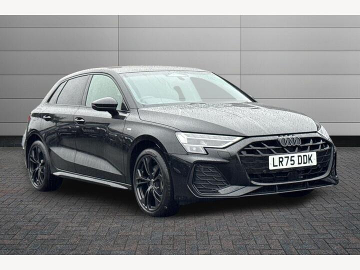 Audi A3 1.5 TFSIe Black Edition Sportback S Tronic Euro 6 (s/s) 5dr 17.9kWh
