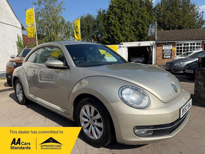 Volkswagen Beetle 1.6 TDI BlueMotion Tech Design Euro 5 (s/s) 3dr
