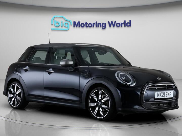 MINI Hatch 1.5 Cooper Exclusive Steptronic Euro 6 (s/s) 5dr