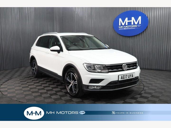 Volkswagen TIGUAN 2.0 TDI BlueMotion Tech SE Navigation 4Motion Euro 6 (s/s) 5dr