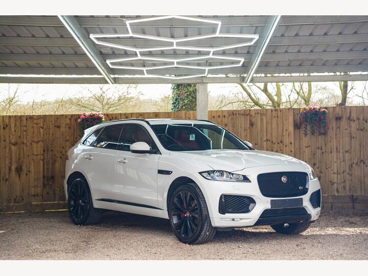 Jaguar F-PACE 3.0 D300 V6 S Auto AWD Euro 6 (s/s) 5dr
