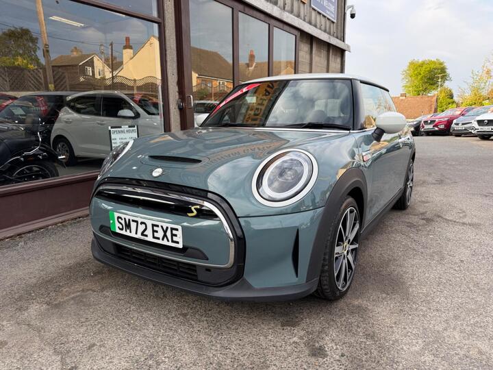 MINI Electric Hatch Cooper SE 32.6kWh Multitone Edition Auto 3dr