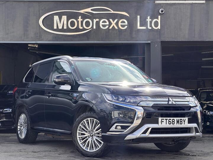 Mitsubishi Outlander 2.4h TwinMotor 13.8kWh 4h CVT 4WD Euro 6 (s/s) 5dr Mitsubishi Outlander 2.4h TwinMotor 13.8kWh 4h CVT 4WD Euro 6 (s/s) 5dr