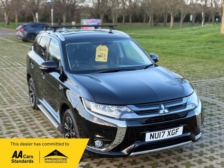 Mitsubishi Outlander 2.0h 12kWh 4h CVT 4WD Euro 6 (s/s) 5dr