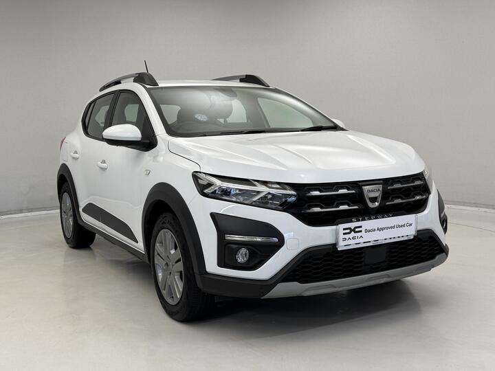 Dacia Sandero Stepway 1.0 TCe Comfort Euro 6 (s/s) 5dr Dacia Sandero Stepway 1.0 TCe Comfort Euro 6 (s/s) 5dr