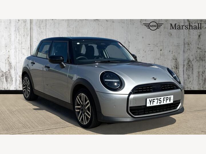 MINI Hatch 1.5C Classic Steptronic Euro 6 (s/s) 5dr