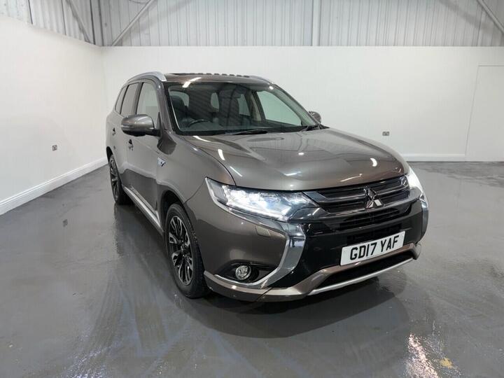 Mitsubishi OUTLANDER 2.0h 12kWh 4h CVT 4WD Euro 6 (s/s) 5dr