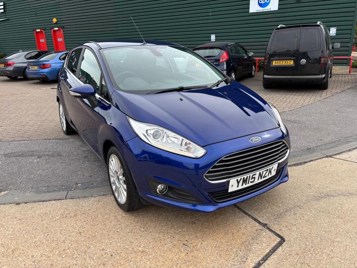 Ford Fiesta 1.0T EcoBoost Titanium Euro 5 (s/s) 5dr