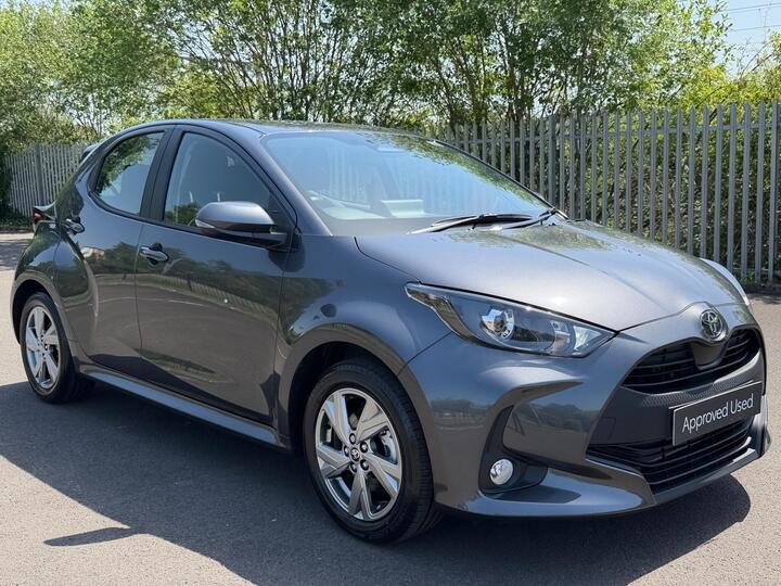 Toyota Yaris 1.5 VVT-h Icon E-CVT Euro 6 (s/s) 5dr