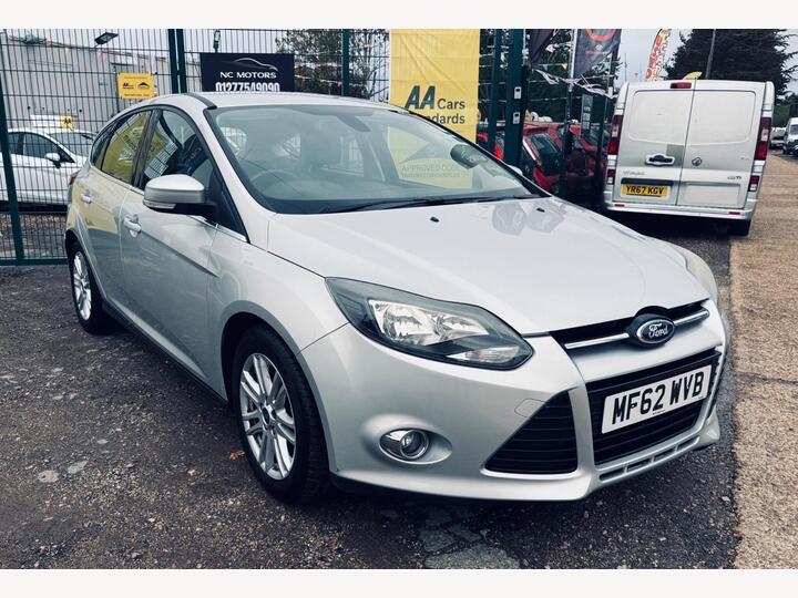 Ford Focus 1.6 TDCi Titanium Euro 5 (s/s) 5dr