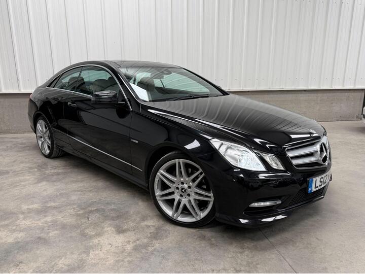 Mercedes-Benz E Class 3.0 E350 CDI V6 BlueEfficiency Sport G-Tronic Euro 5 2dr Mercedes-Benz E Class 3.0 E350 CDI V6 BlueEfficiency Sport G-Tronic Euro 5 2dr
