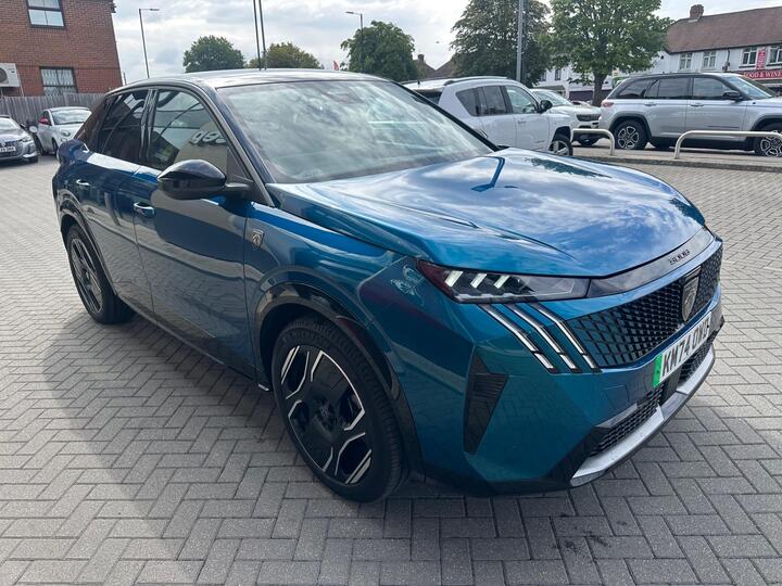 Peugeot E-3008 73kWh GT Auto 5dr Peugeot E-3008 73kWh GT Auto 5dr
