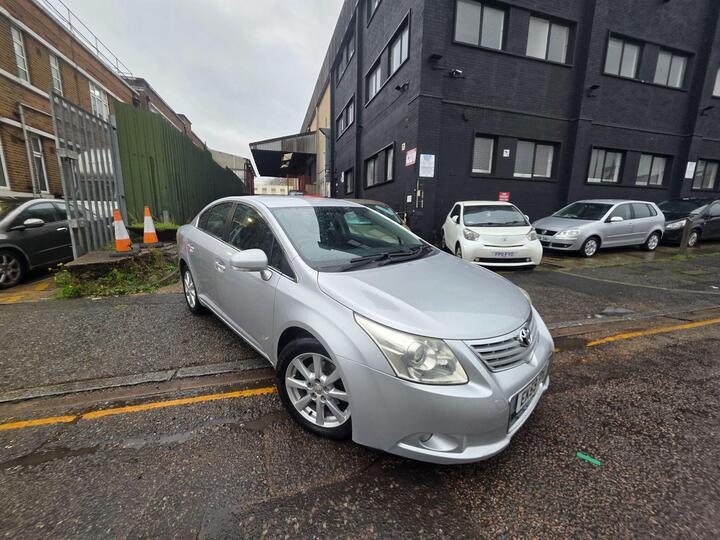 Toyota Avensis 1.8 V-Matic TR Multidrive Euro 4 4dr Toyota Avensis 1.8 V-Matic TR Multidrive Euro 4 4dr