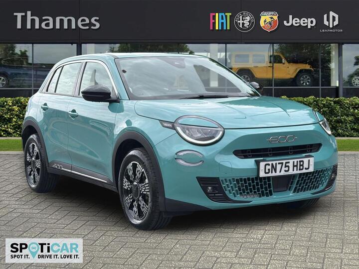 Fiat 600 1.2 MHEV E-DCT Euro 6 (s/s) 5dr
