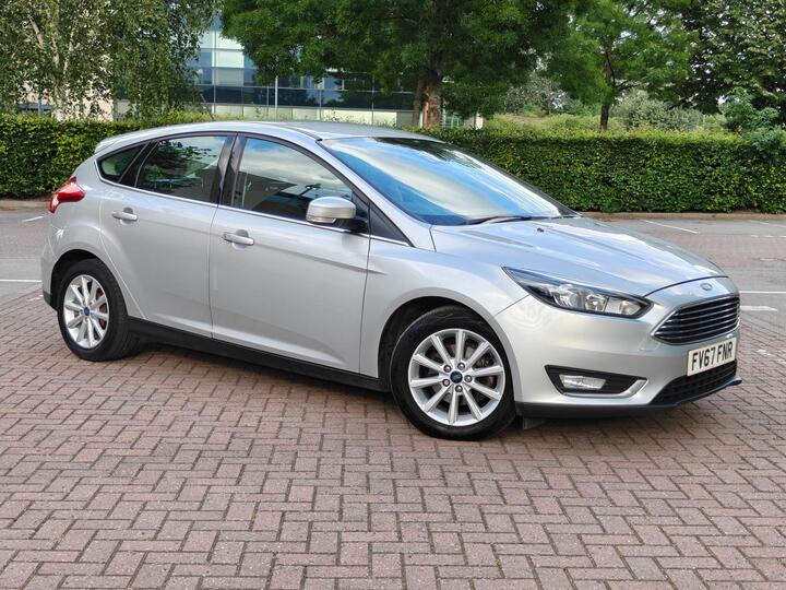 Ford Focus 1.0T EcoBoost Titanium Euro 6 (s/s) 5dr