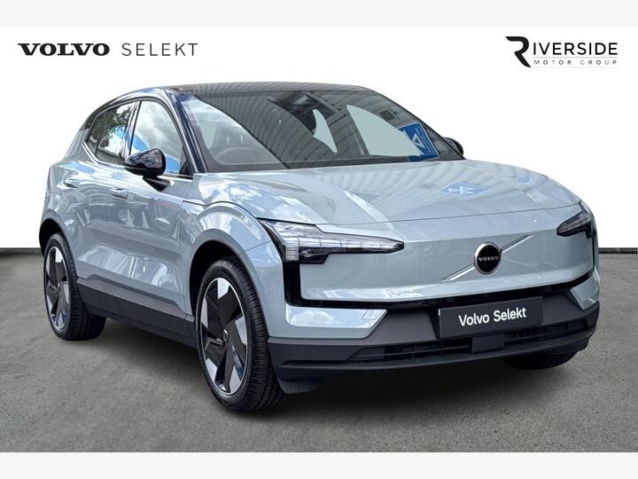 Volvo EX30 Single Motor Extended Range 69kWh Plus Auto 5dr